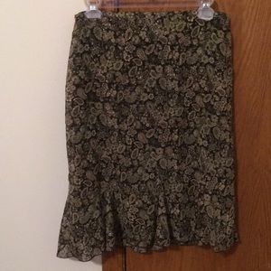 Women’s lined floral skirt paisley print